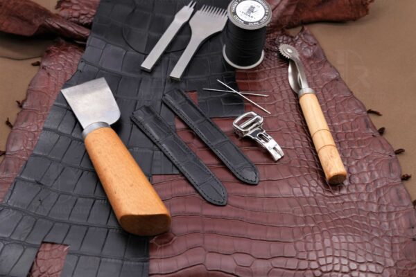 Replacement Cartier Ballon Bleu leather strap black replacement black blue pink brown watchbands for Cartier Ballon Bleu watches 33mm 36mm 42mm 43mm best quality strap online for sale