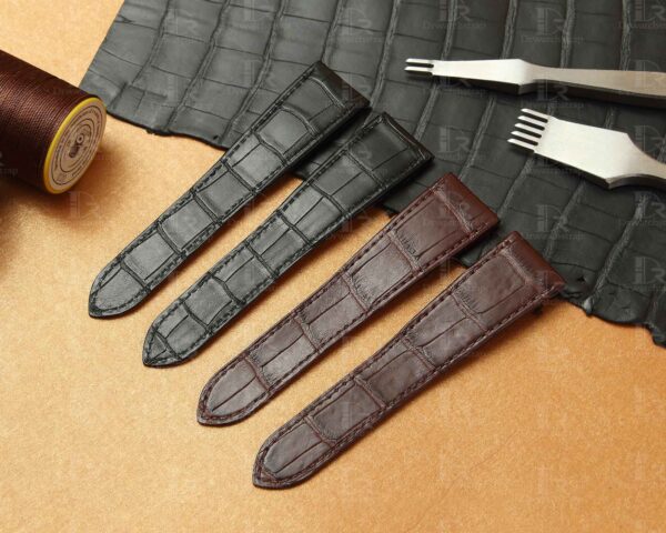 Replacement alligator leather watch strap for Cartier Calibre dive (2) Best quality OEM high-end replacement black brown alligator crocodile leather Cartier Calibre watch strap and watch band for Cartier Calibre dive watches online - Aftermarket leather watchbands for Cartier Calibre at a low price
