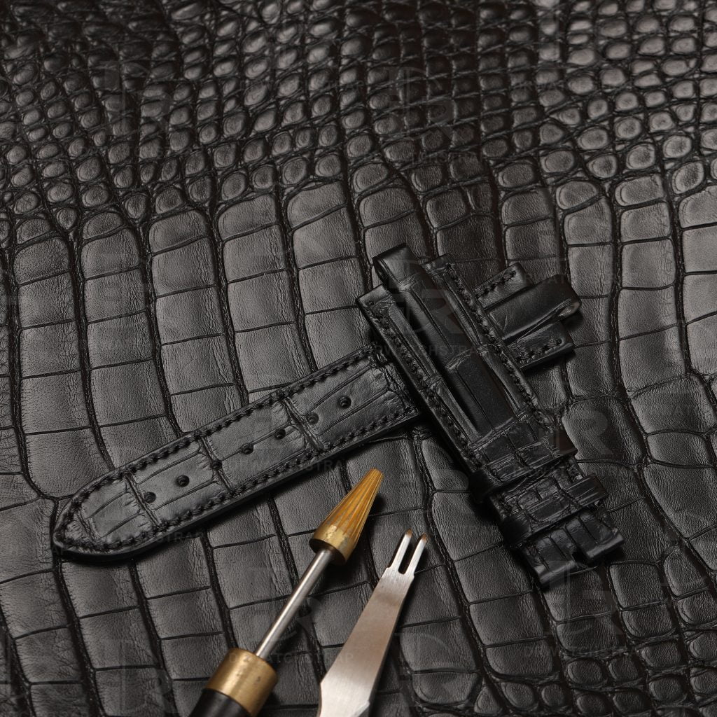Custom alligator leather watch band for Bvlgari Diagono (3)