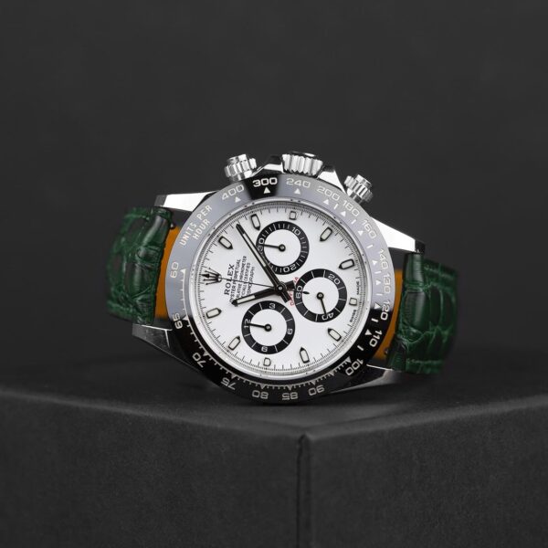 Handmade leather watch strap :Green Alligator Round scale