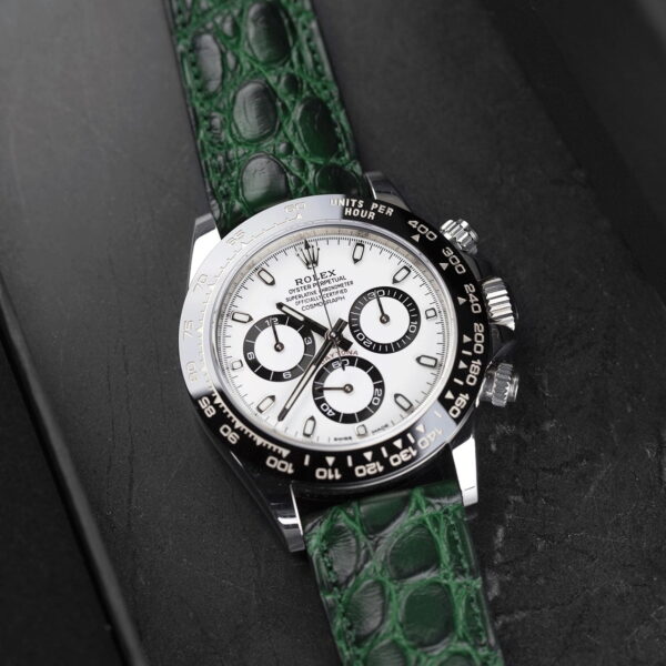 Handmade leather watch strap :Green Alligator Round scale