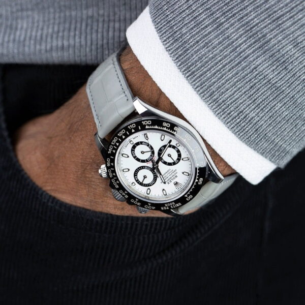 Handmade leather watch strap :Early Grey Alligator Belly scale