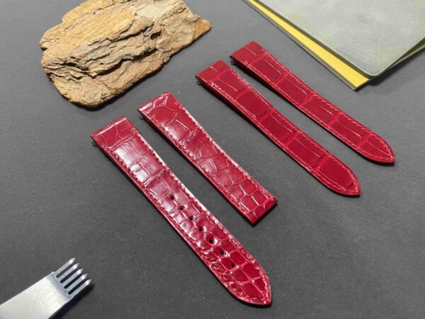 Quick release best quality alligator crocodile New Cartier Santos Quickswitch replacement leather straps amd watchbands for sale - High-end leather Cartier Santos Red strap fit for 40mm Large and 35mm Medium size online at a discount price