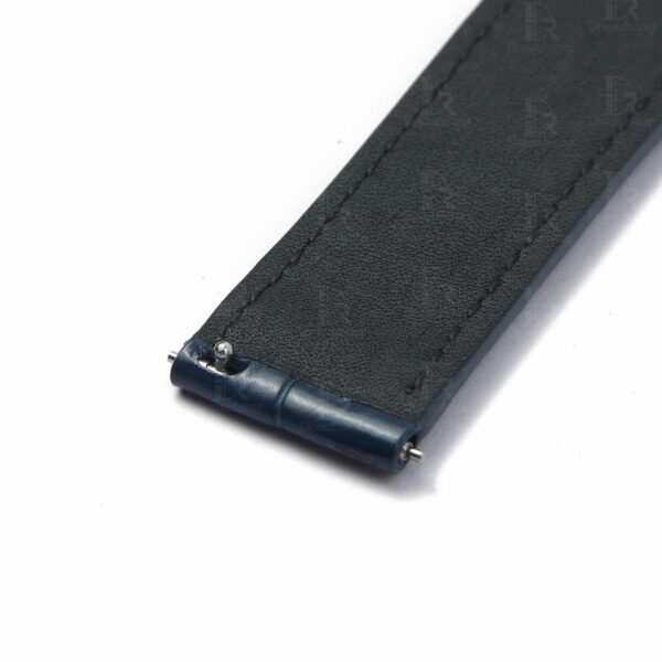 Quick spring bar included