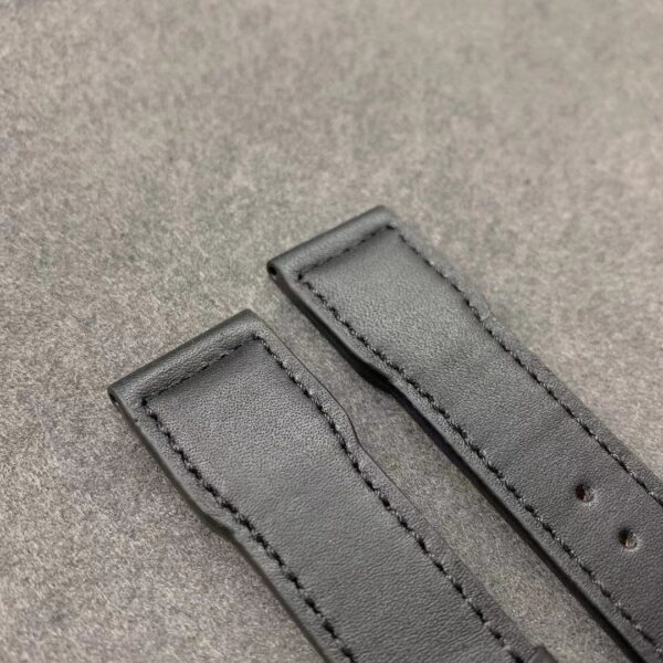 Custom Black calfskin leather watch band for IWC Pilot 21mm