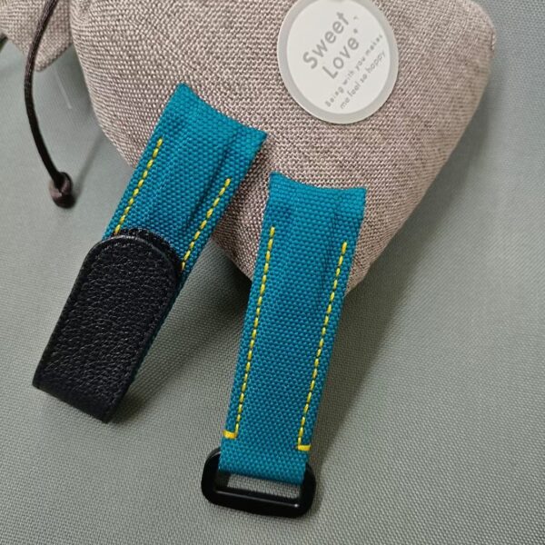 Custom aftermarket band replacement 20mm blue velcro watch straps curved end with 2 sping bar pin holes for Rolex DIW Daytona Carbon luxury watches with the best quality nylon canvas watch bands material online