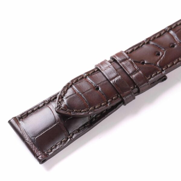 Smooth and Pliable alligator leather material