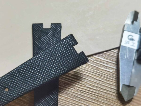 Bvlgari B zero 1 black leather watch band