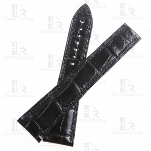 Comfortable and genuine alligator leather material