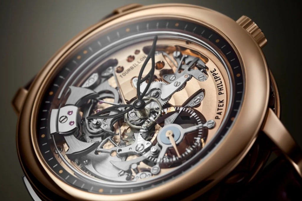 Watch-Buying-Guide-What-to-Know-Before-Buying-a-Watch