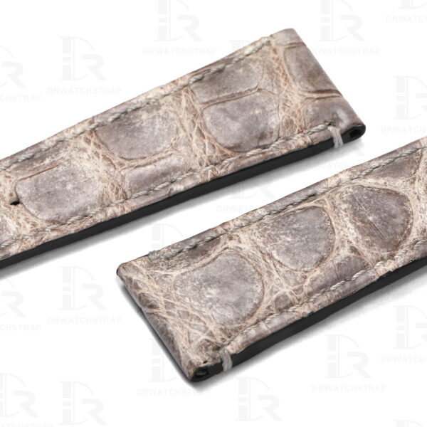 Genuine Himalayan alligator leather material