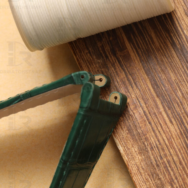 Handmade Green Alligator leather watch straps for Girard Perregaux Laureato watch strap replacement GP laureato 81005 for sale (1)